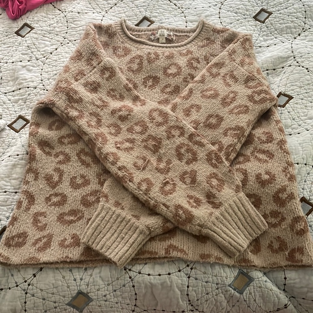 Cheetah print sweater